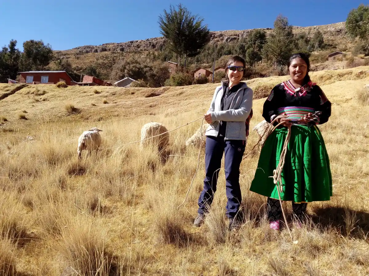 1.Unesco_a Luquina_Community_arawi peru